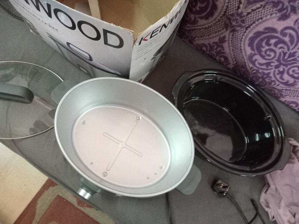 Pot, Cake molds, Plates, Trays - 9