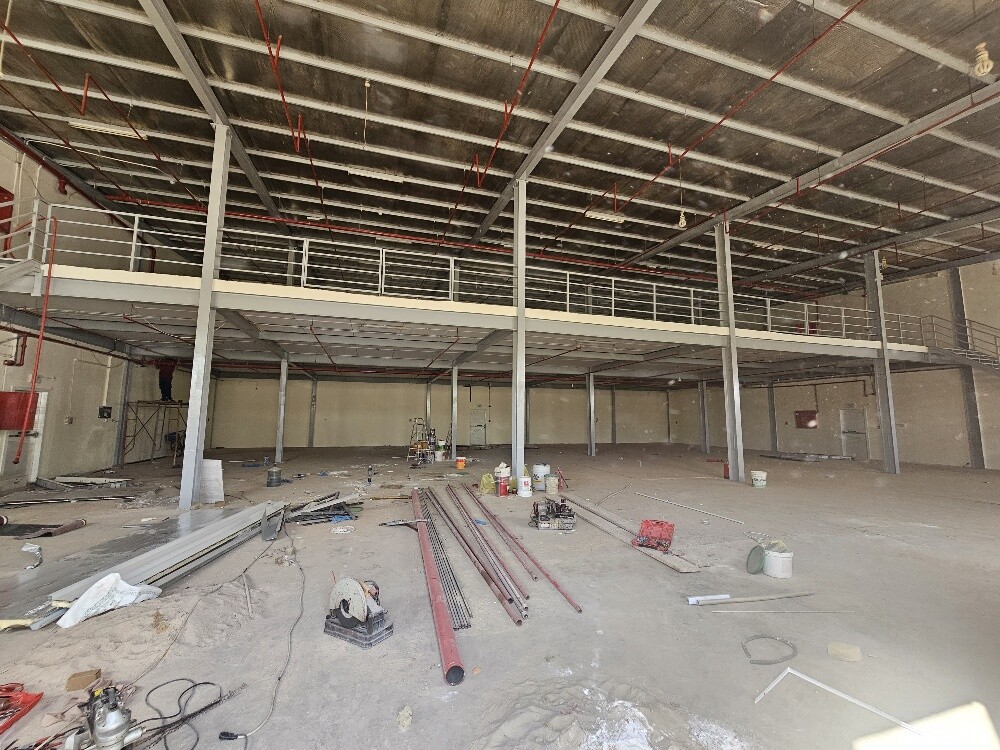We have a carpentry workshop avai - 7