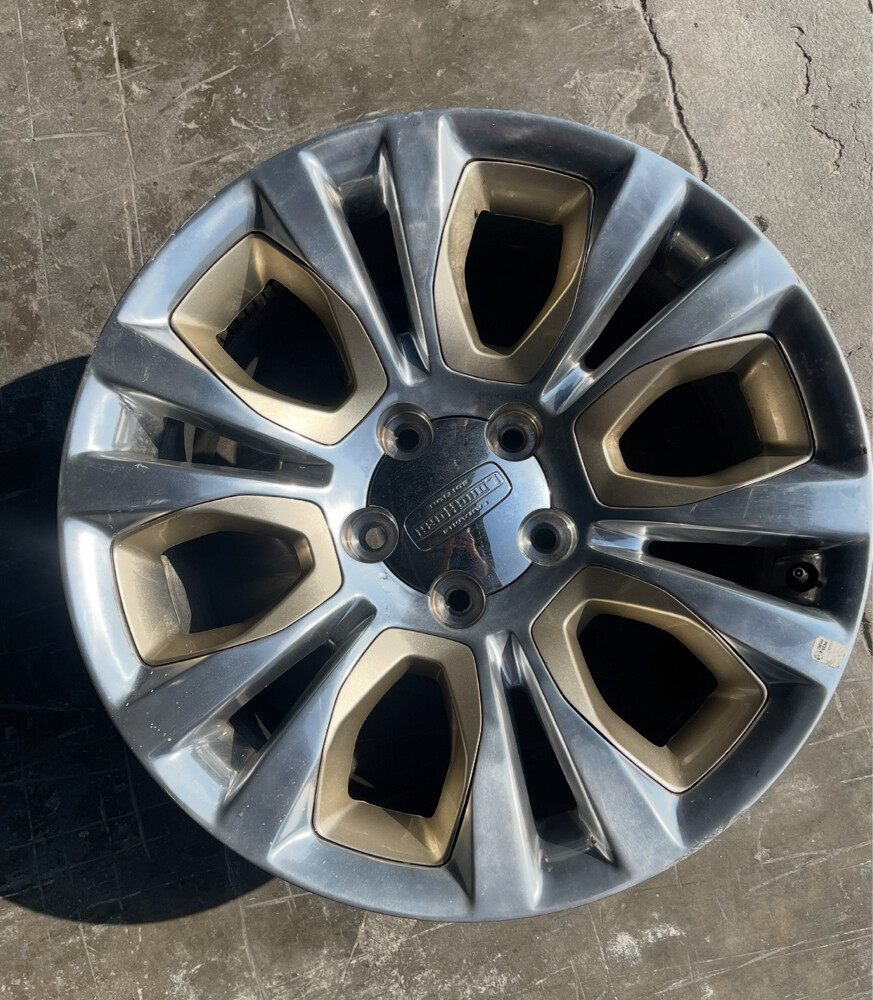 Rim for  Dodge Ram   - 1