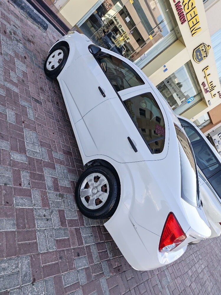 Chevrolet Sonic - 4