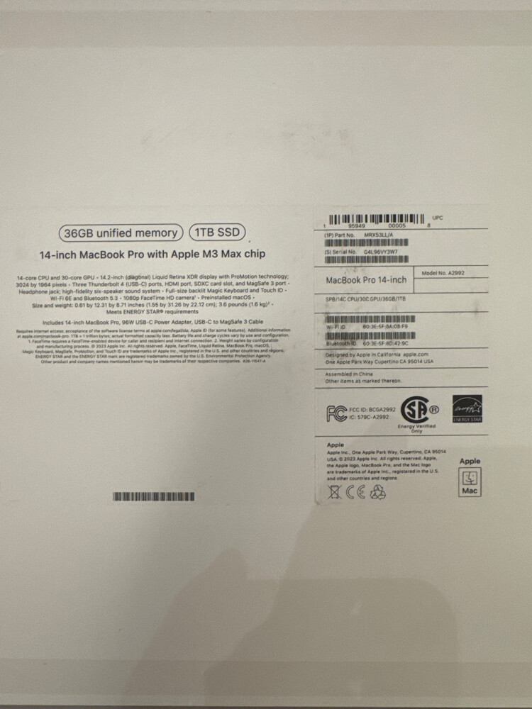 MacBook – Apple M3 Max - 2