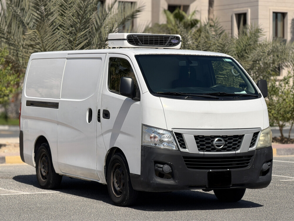 Nissan urvan cooler  - 3