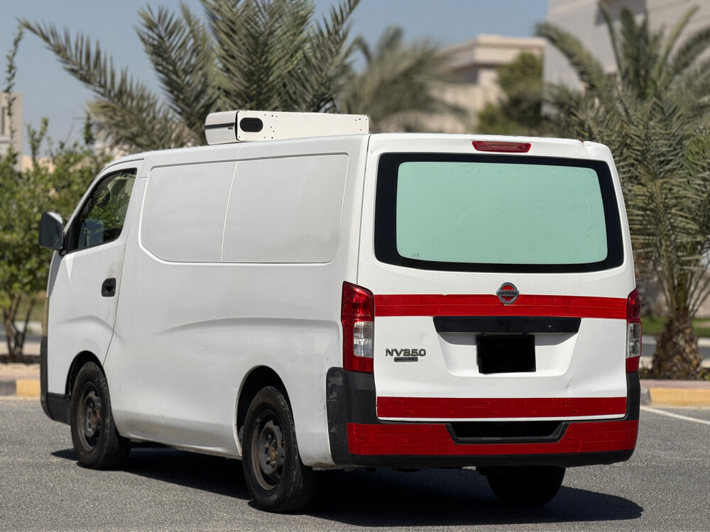 Nissan urvan cooler  - 6