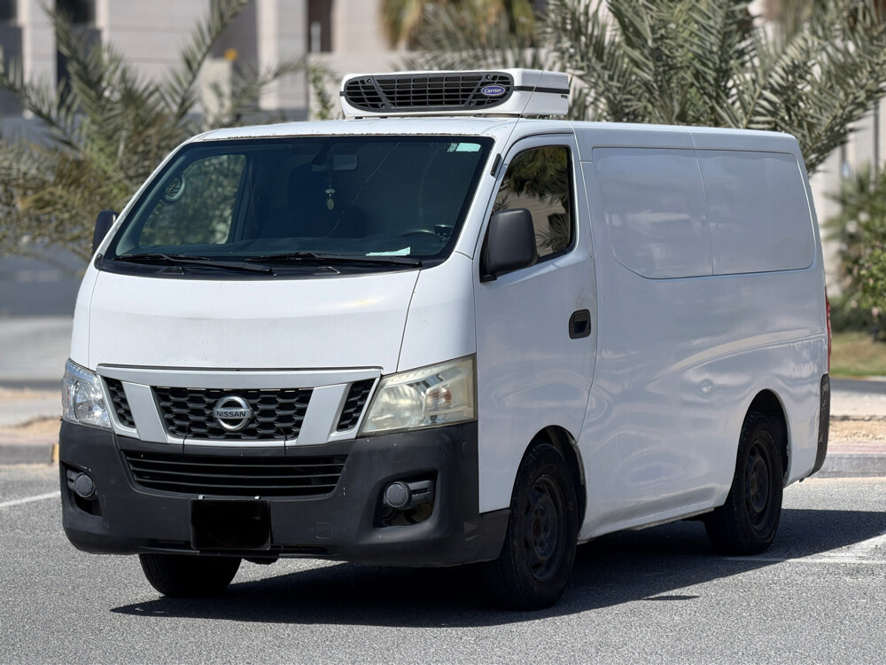 Nissan urvan cooler  - 1
