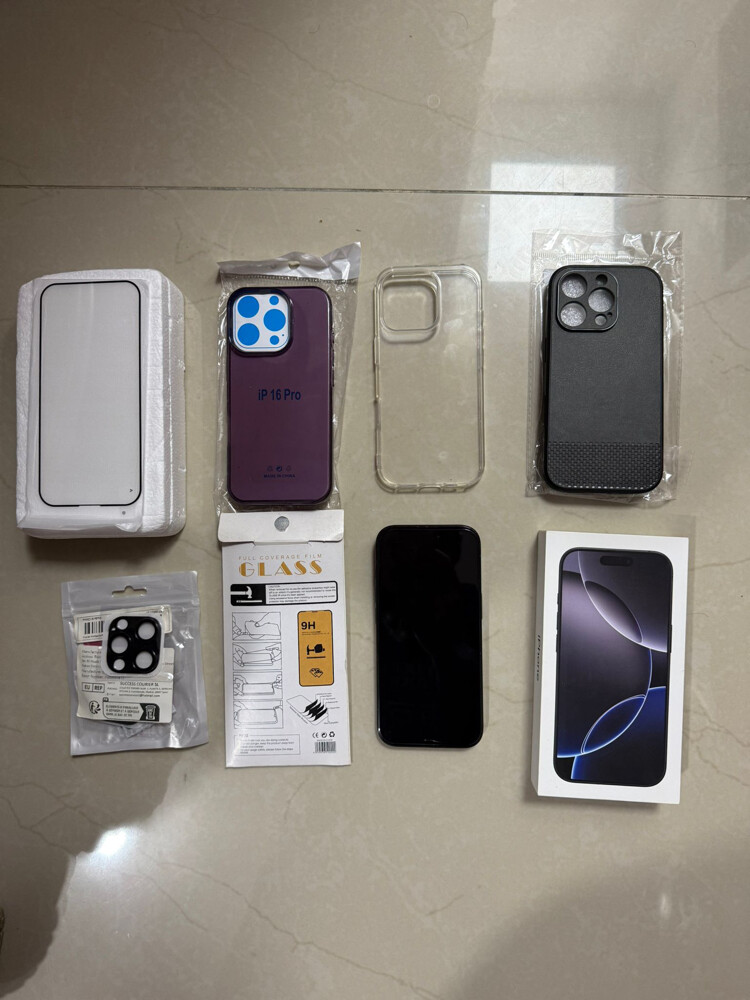 iPhone 16 pro black color  - 4