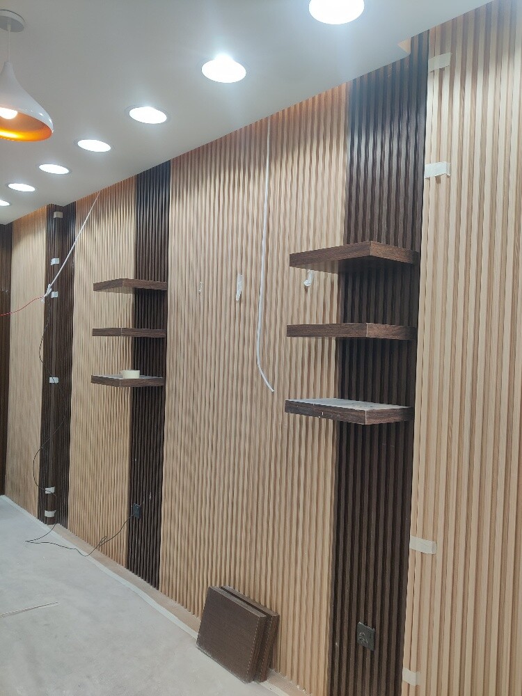 Wall pennel - 2