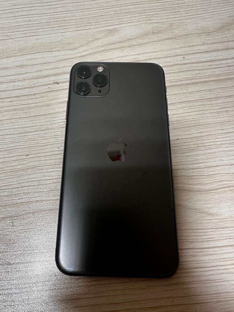 iPhone 11 Pro Max 256GB  - 4
