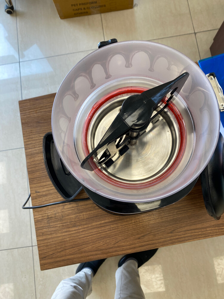 Hot Chocolate Machine - 4