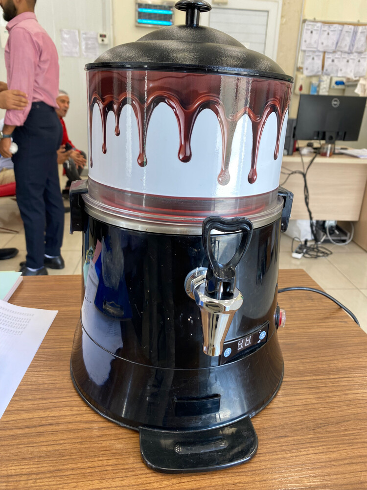 Hot Chocolate Machine - 2