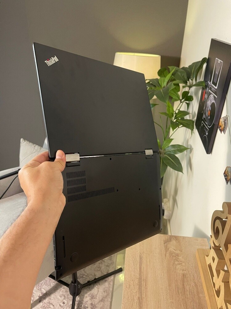 Lenovo think pad - 10