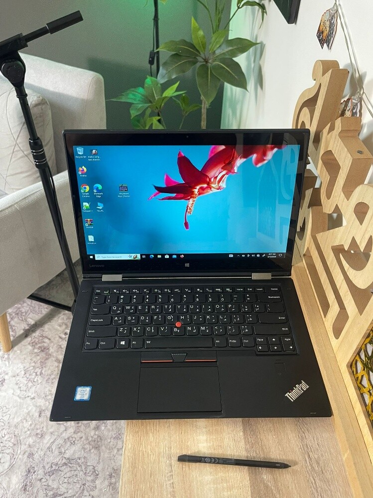 Lenovo think pad - 4