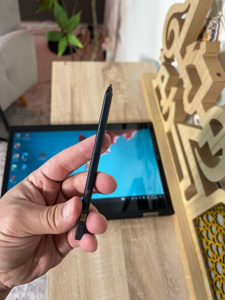 Lenovo think pad - 13