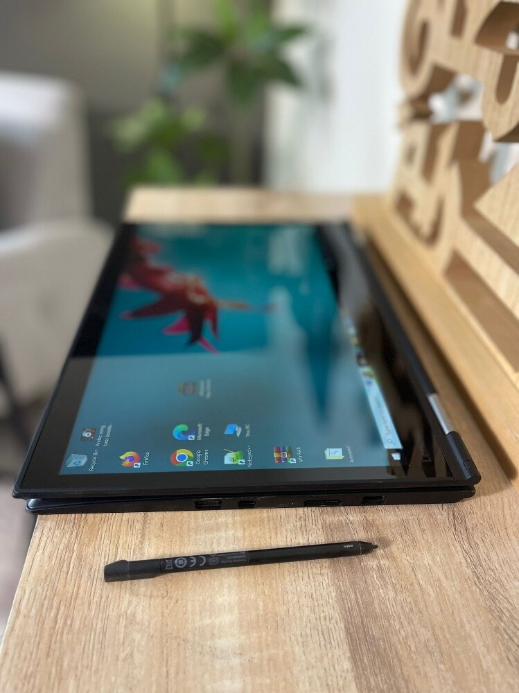 Lenovo think pad - 19