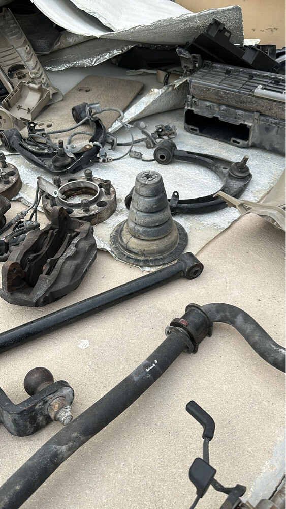 Land Cruiser parts - 2
