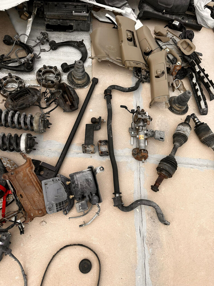 Land Cruiser parts - 3