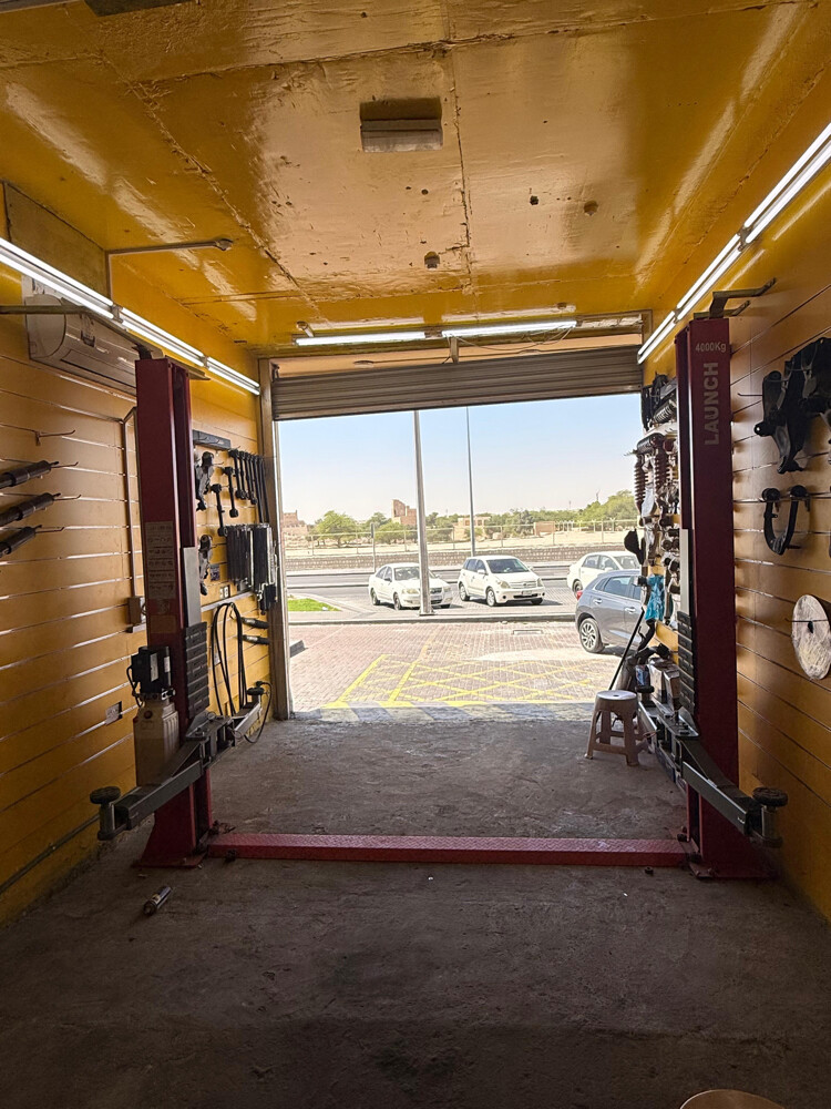 Shop For Rent - 4