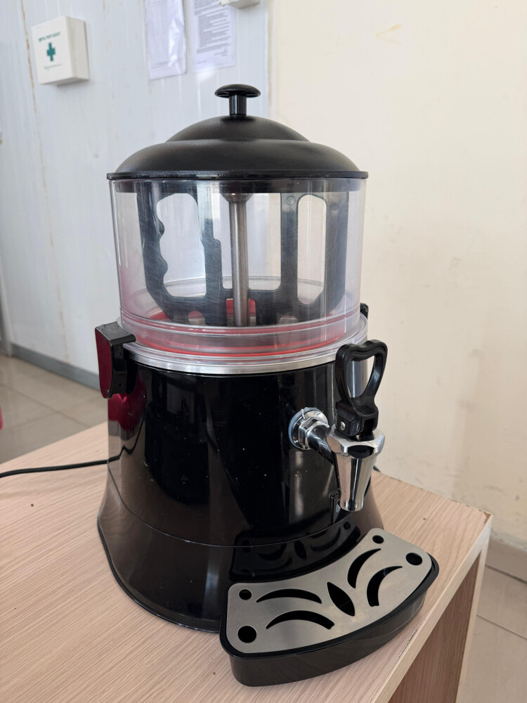 Hot Chocolate Machine - 1