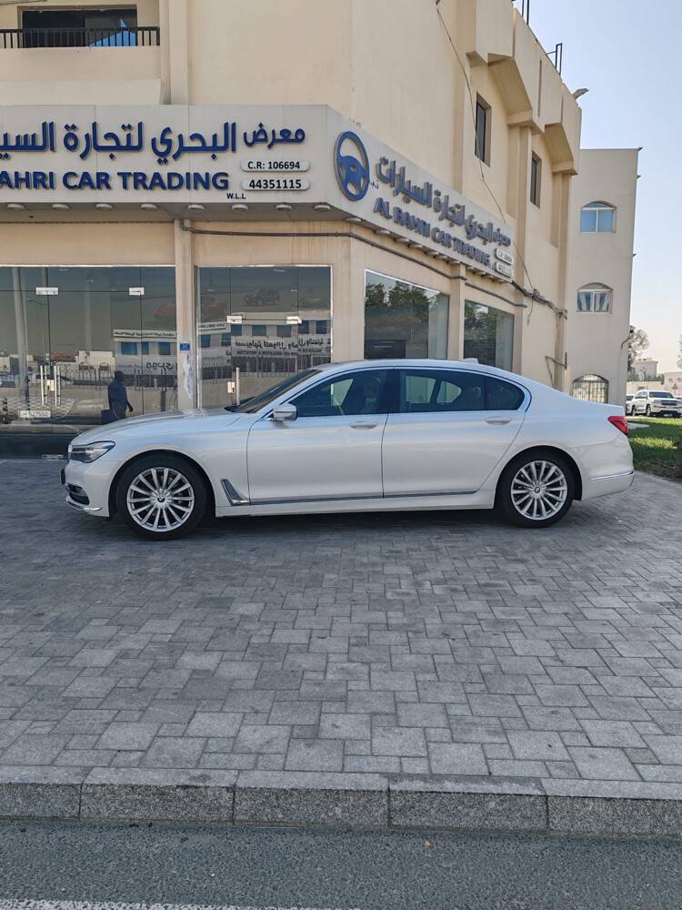 بي ام دبليو ٧٣٠ - 7