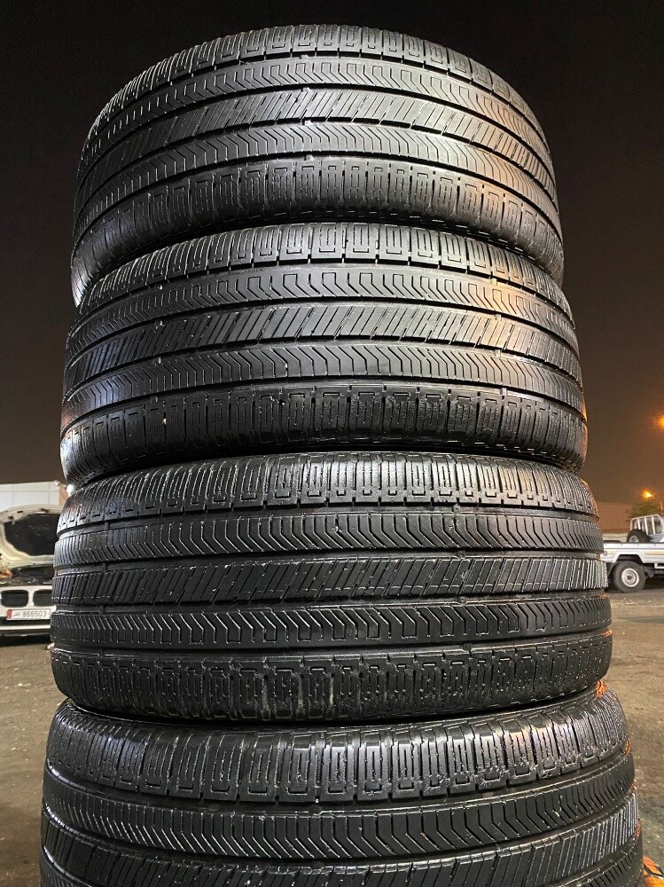 275/45/22 - 2