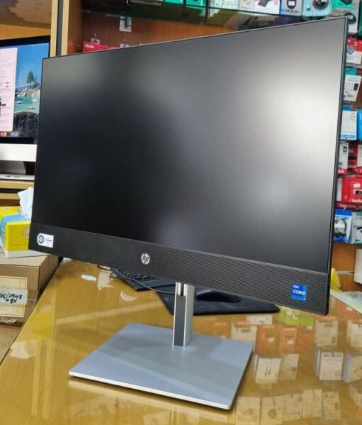 HP AiO PC: CORE i7 14TH GENERATION - 4