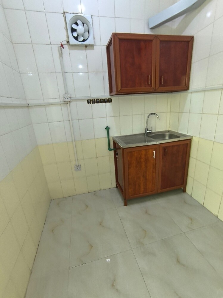 Room for rent - 6