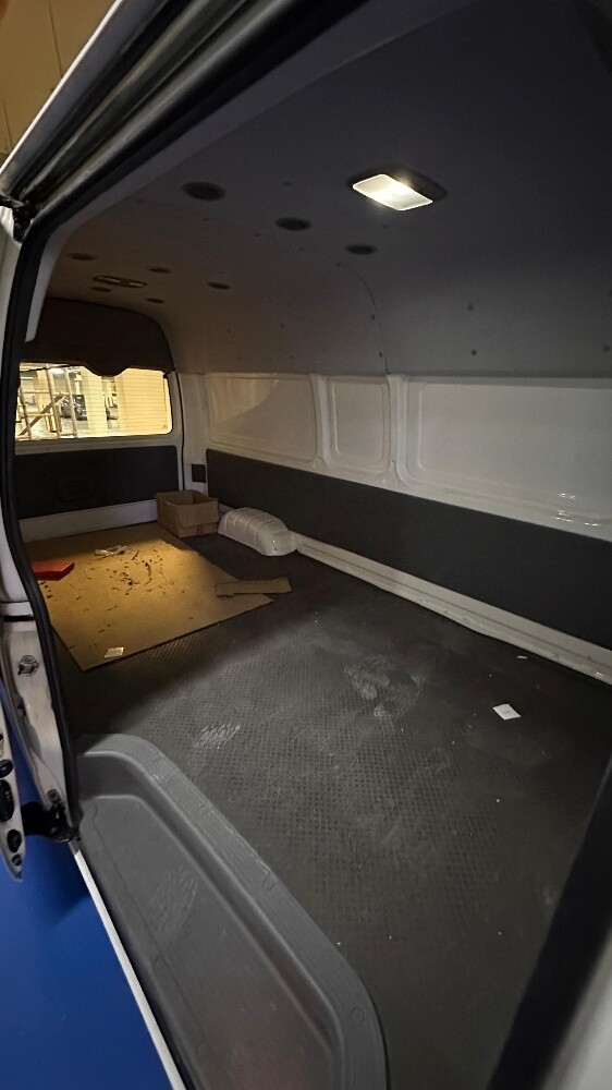 CARGO VAN FROM KING LONG BRAND - 4