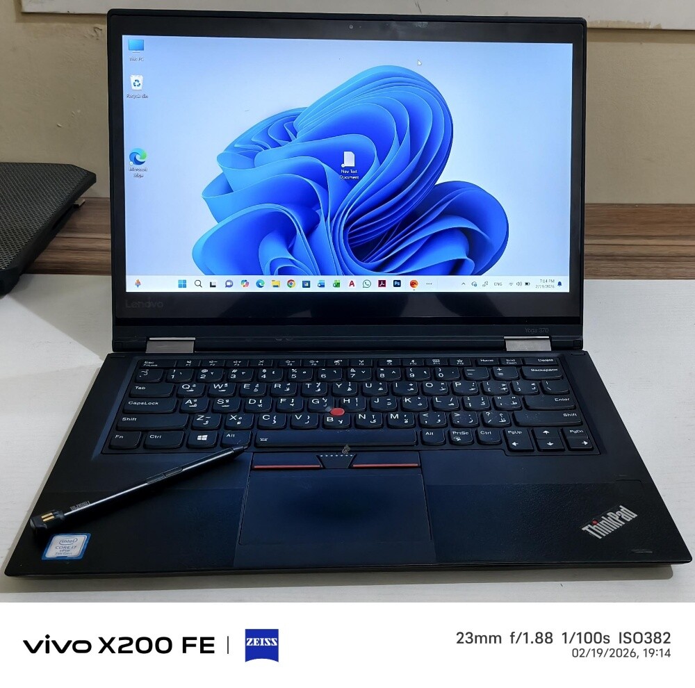 Lenovo Thinkpad Yoga 370 - 1