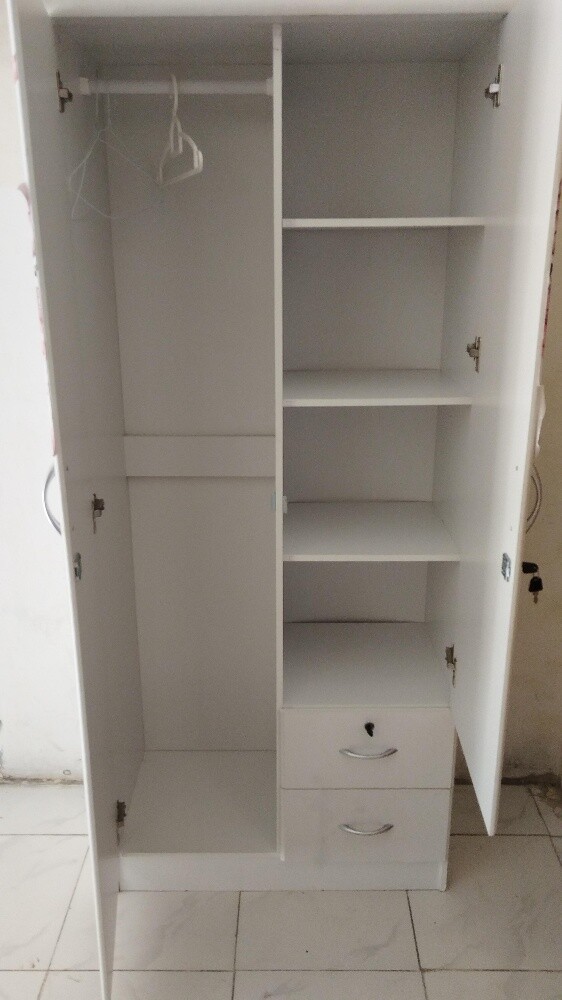 Used wardrobe in excellent condit - 2