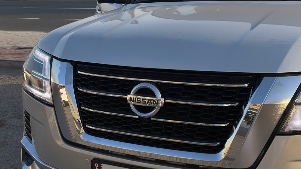 Nissan 2020 grille - 1