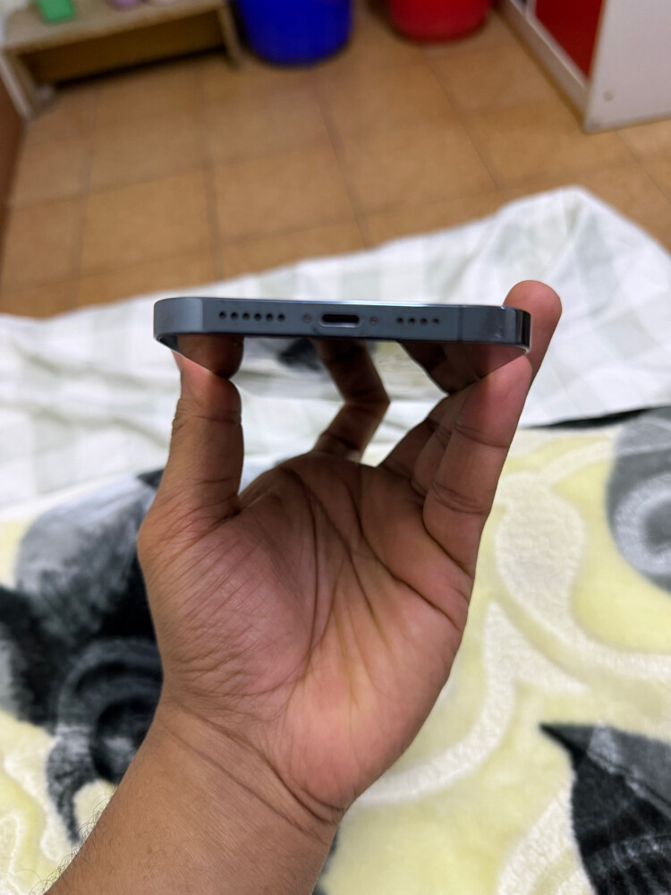 iPhone 12 Pro Max - 3