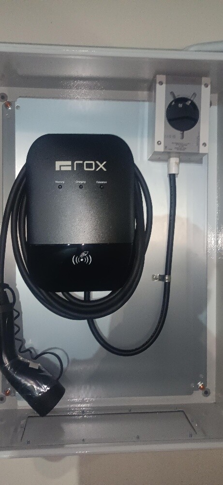 tesla,rox,byd charger install - 5