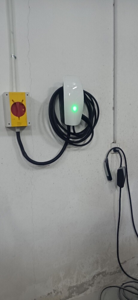 tesla, rox,byd charger install - 6