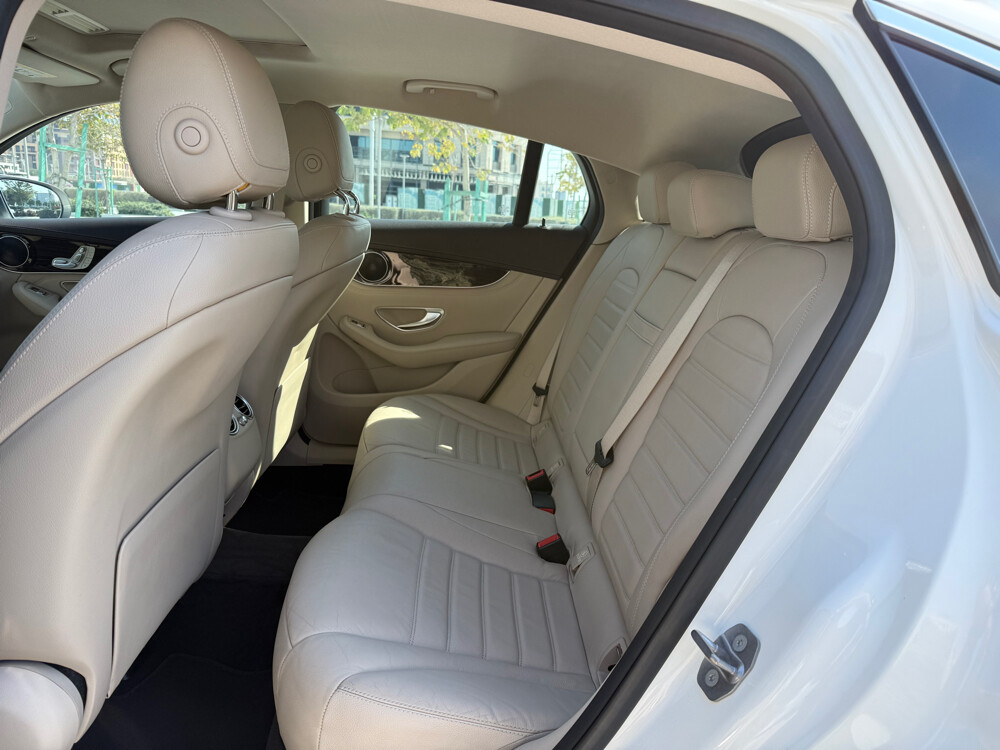 GLC 200 AMG — photo 8 for sale in Qatar