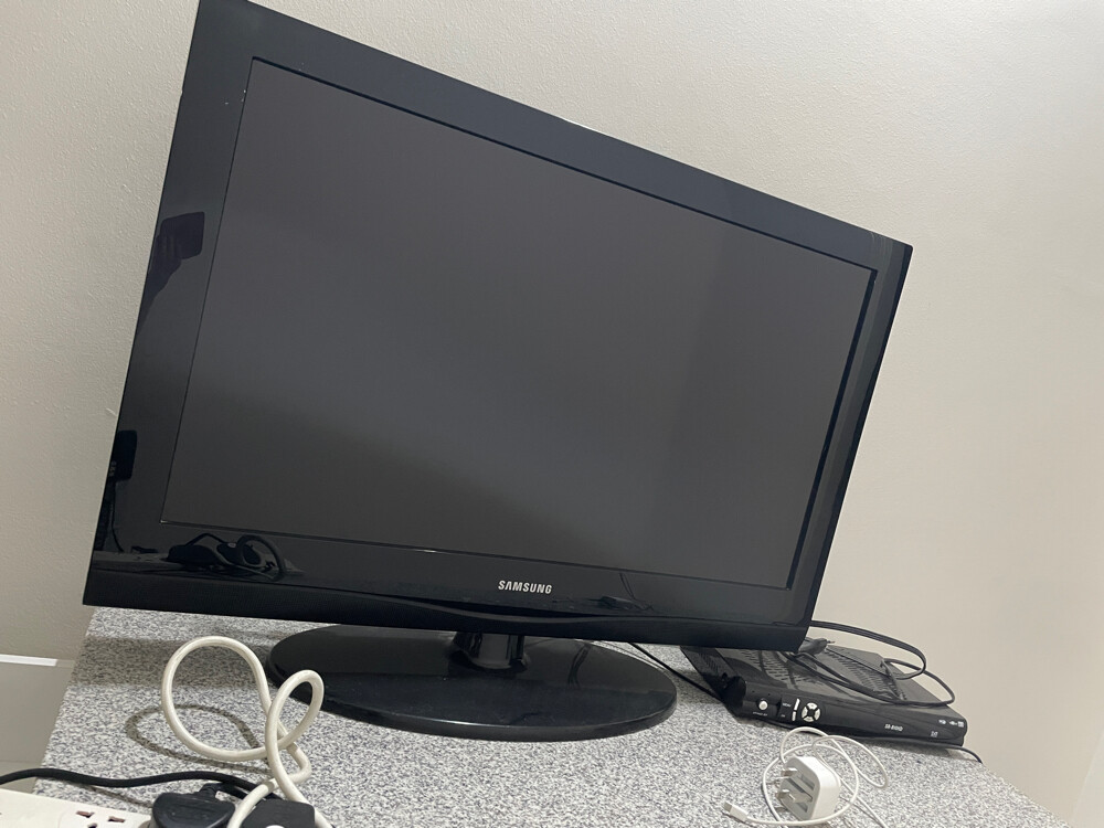 tv sony-samsung-DVD-LAPTOP LG - 4