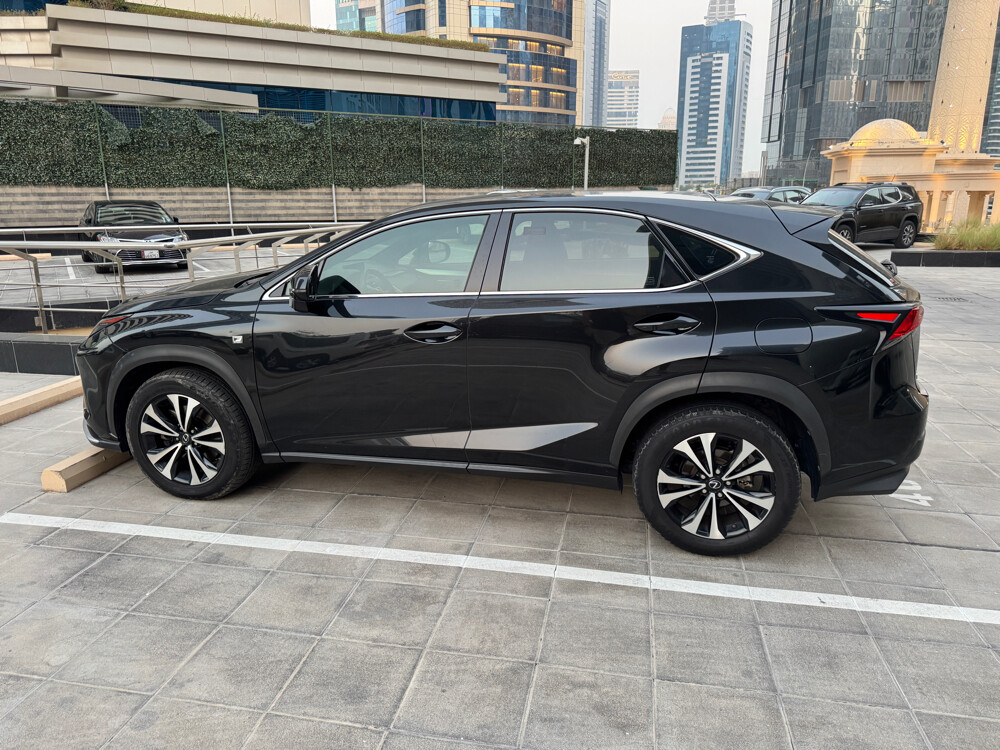 Lexus NX300 F sport — photo 6 for sale in Qatar