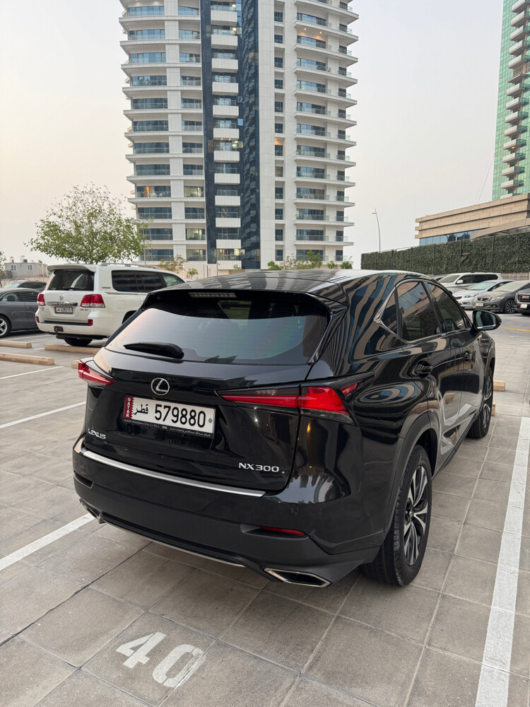 Lexus NX300 F sport — photo 5 for sale in Qatar