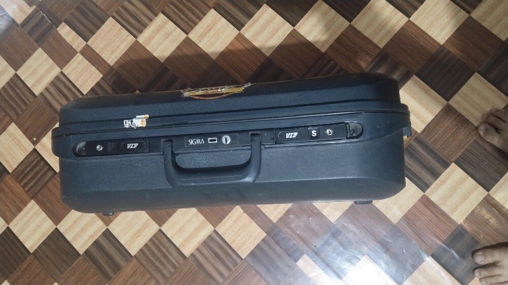SIGMA VIP Hard Shell Suitcase - 4
