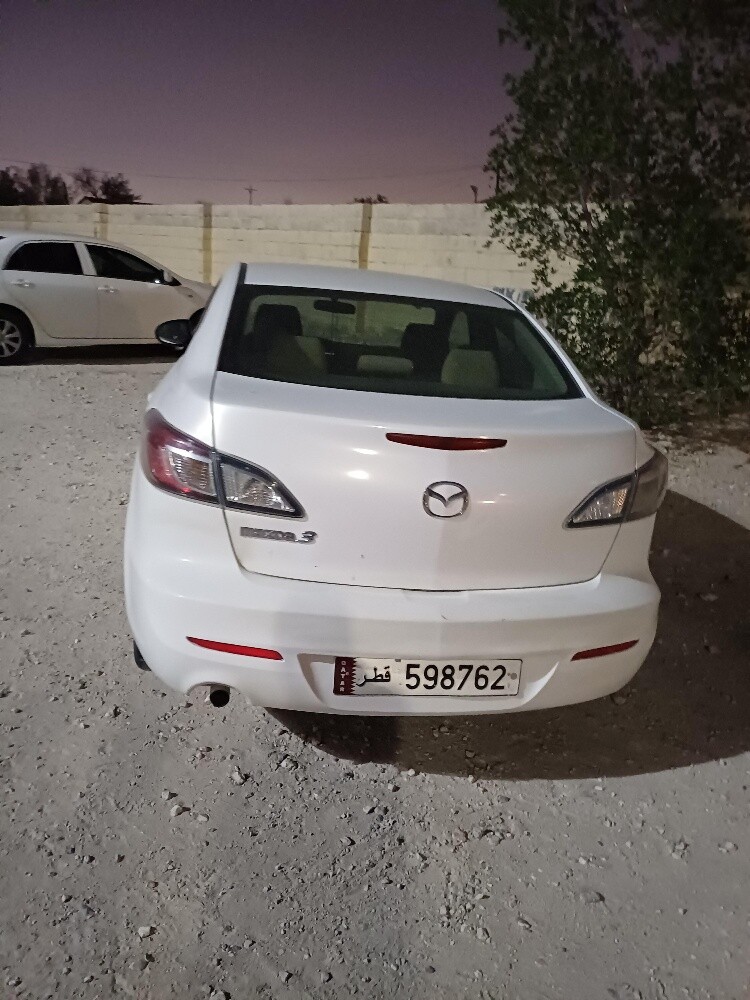 Mazda Zoom 3 for sale — photo 3 for sale in Qatar