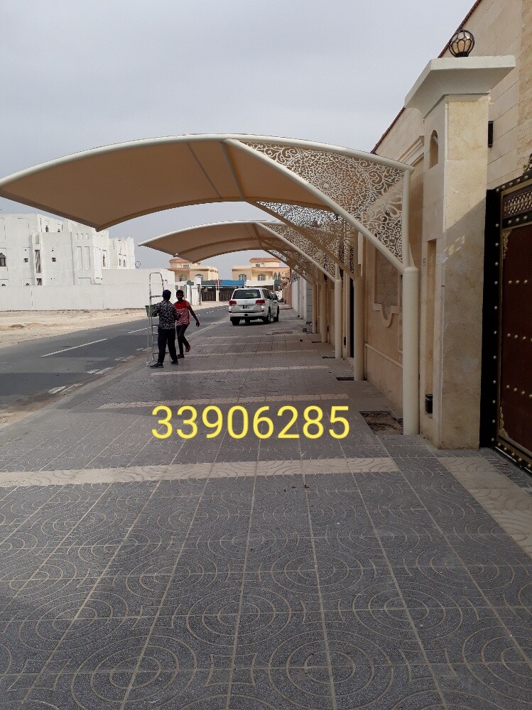 موقف سيارات وخيام - 11
