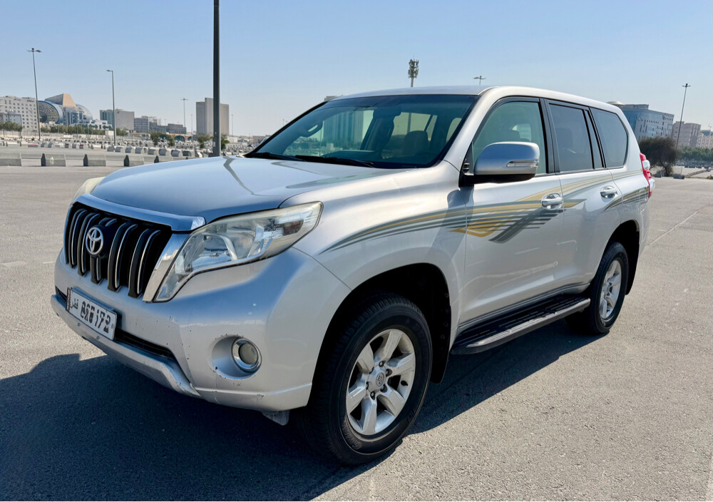 Toyota prado original paint — photo 1 for sale in Qatar