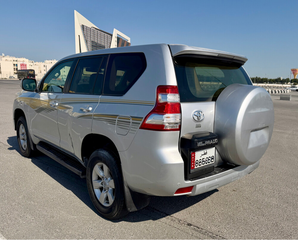 Toyota prado original paint — photo 5 for sale in Qatar
