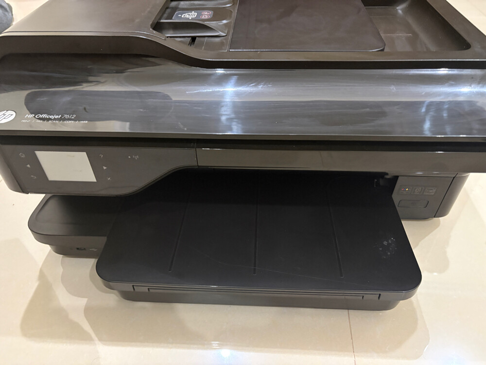 HP OfficeJet 7612 - 2