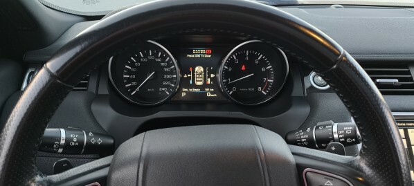 Land Rover Evoque Dynamic Plus - 3