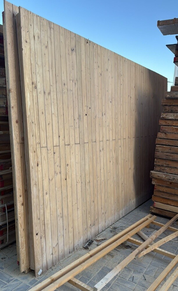 buy wood scrap 70395245 - 2