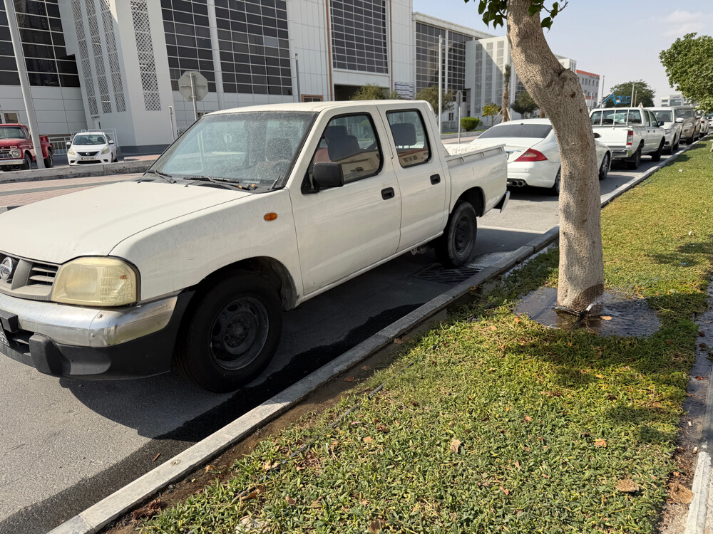 nissan diesel pickup — photo 1 for sale in Qatar
