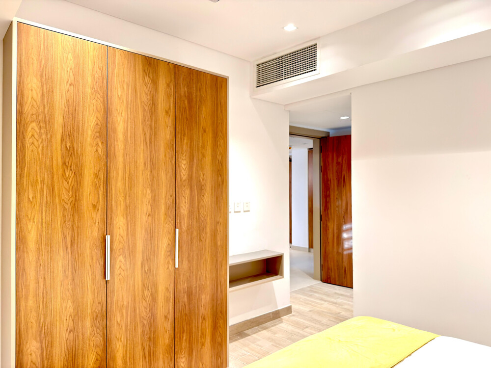 Luxury& Comfort in Corniche - 10