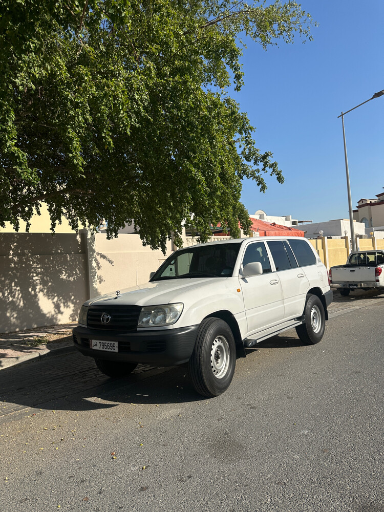 لند كروسر ١.. - 3