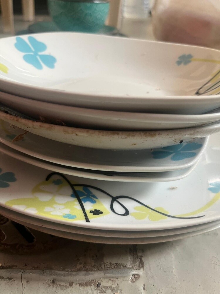 Dishes - 11