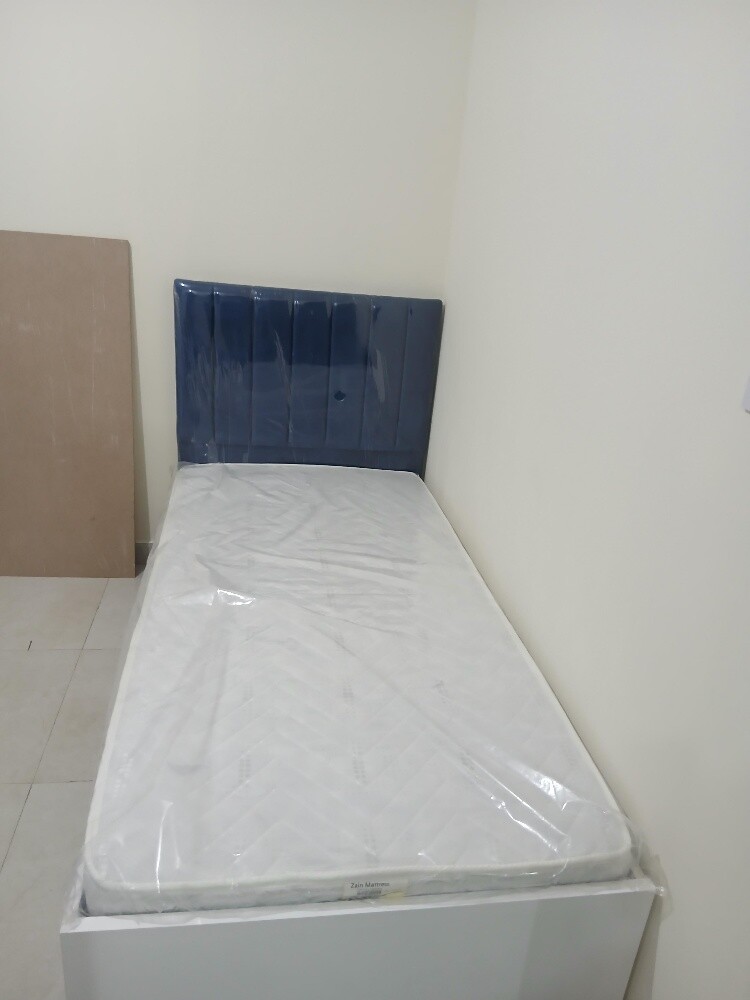 Bed and with mattress - 19