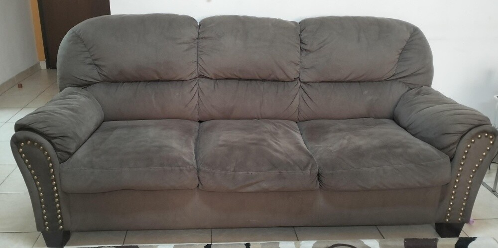 Pan emirates sofa- good condition - 4